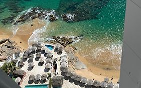 Suite Frente Al Mar En Torres Gemelas Acapulco